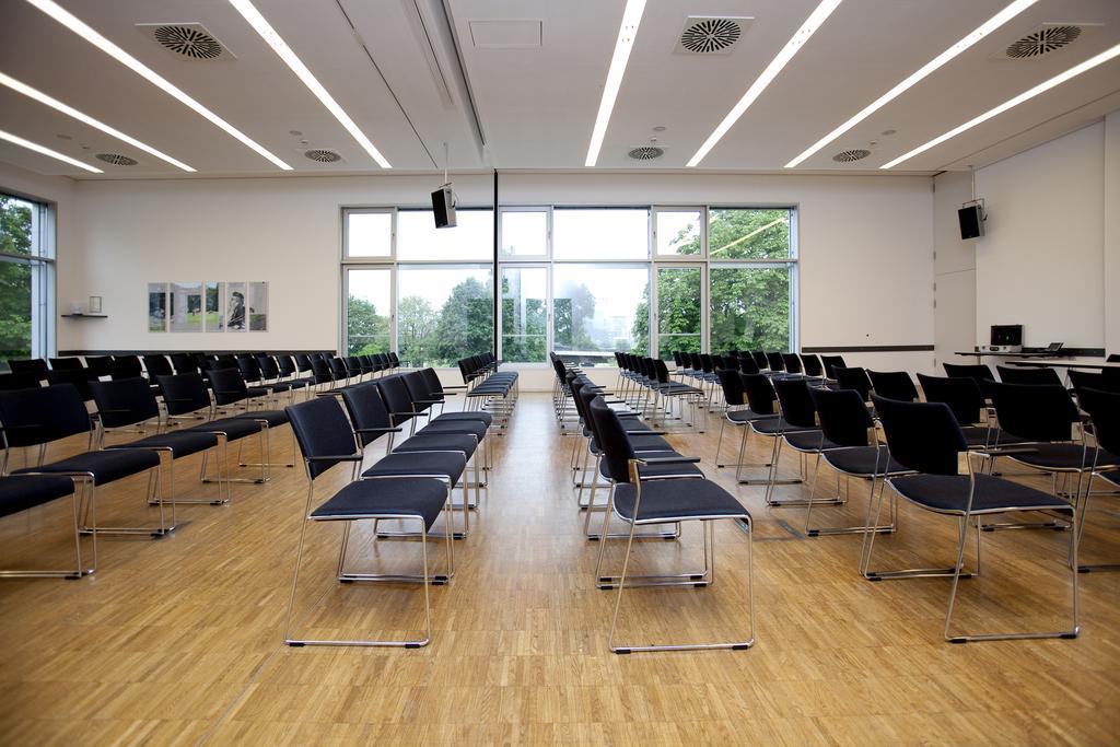 Jugendherberge Duesseldorf Exterior photo